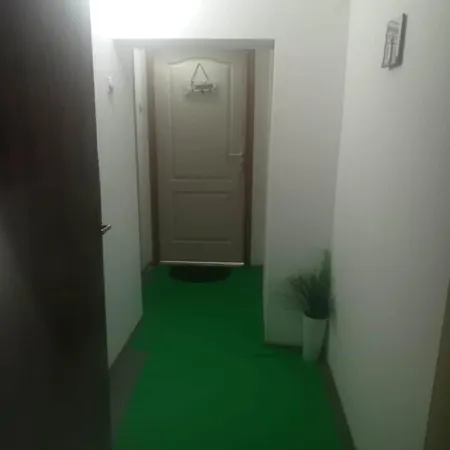 アパート Small Cost Dorcol